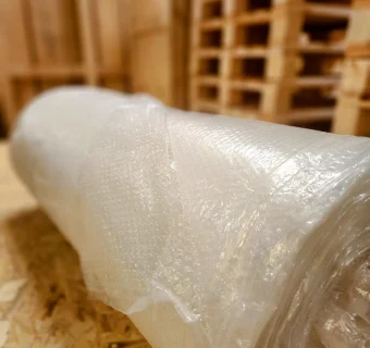 Plastico burbuja para mercancia delicada